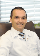 Dr. Ronaldo <br> Righesso Image